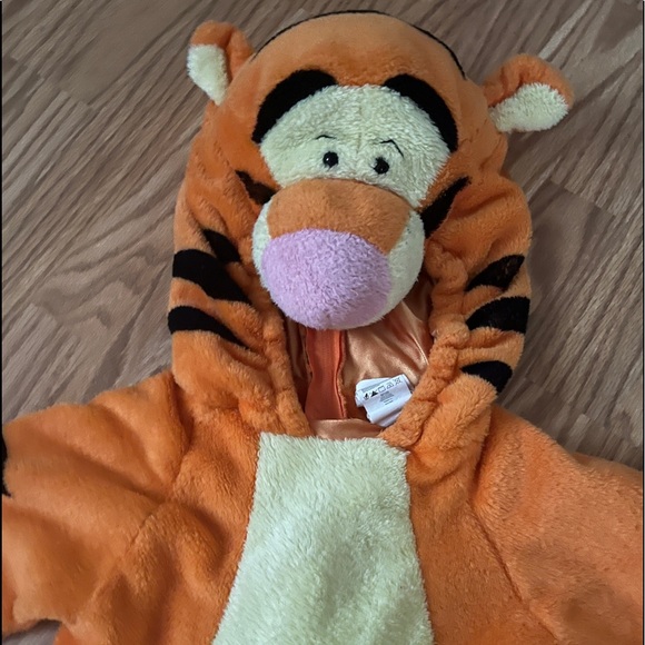 DISGUISE Winnie the Pooh's Friend Tigger HALLOWEEN Plush COSTUME 2T Tiger - Picture 2 of 4